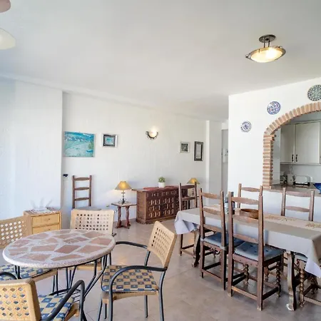 Fuer 4 Personen Ca 80 Qm In Nerja, Andalusien Costa Del Sol * نيرخا